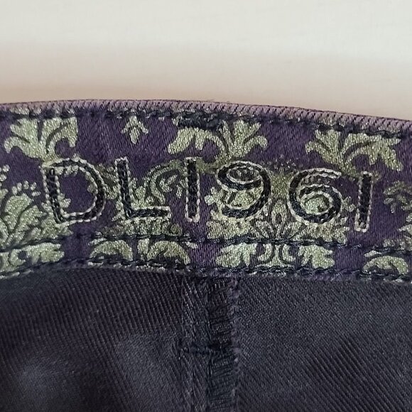 DL1961 Emma Legging Skinny Jeans Ornate Demask Purple Gold Size 25 - Picture 11 of 16